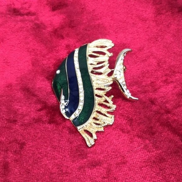 Vintage Gold-Tone Fish Brooch With Green & Blue Enamel Accents - Picture 1 of 2